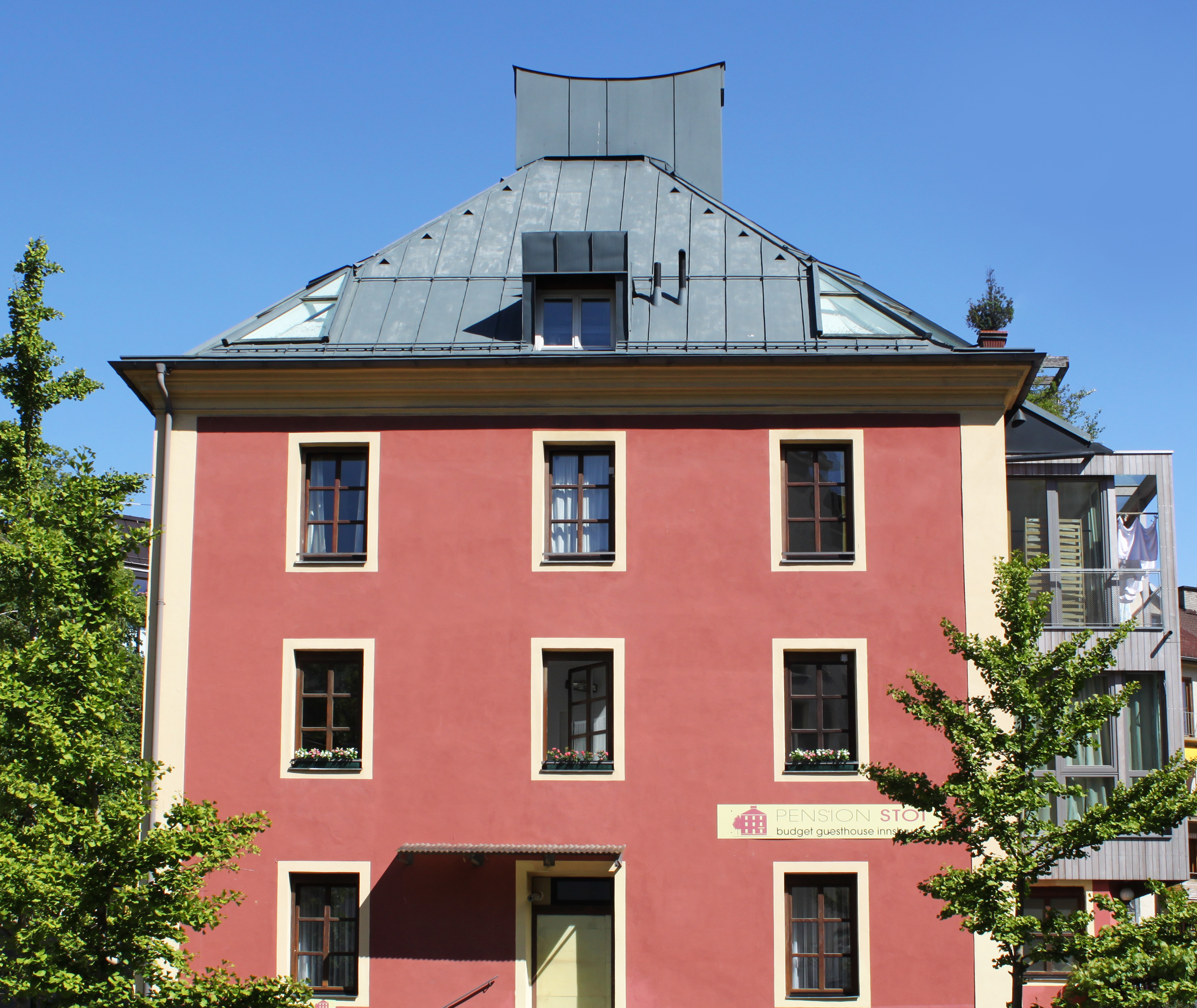 MonteurZimmer - Budget Hotel Pension Stoi