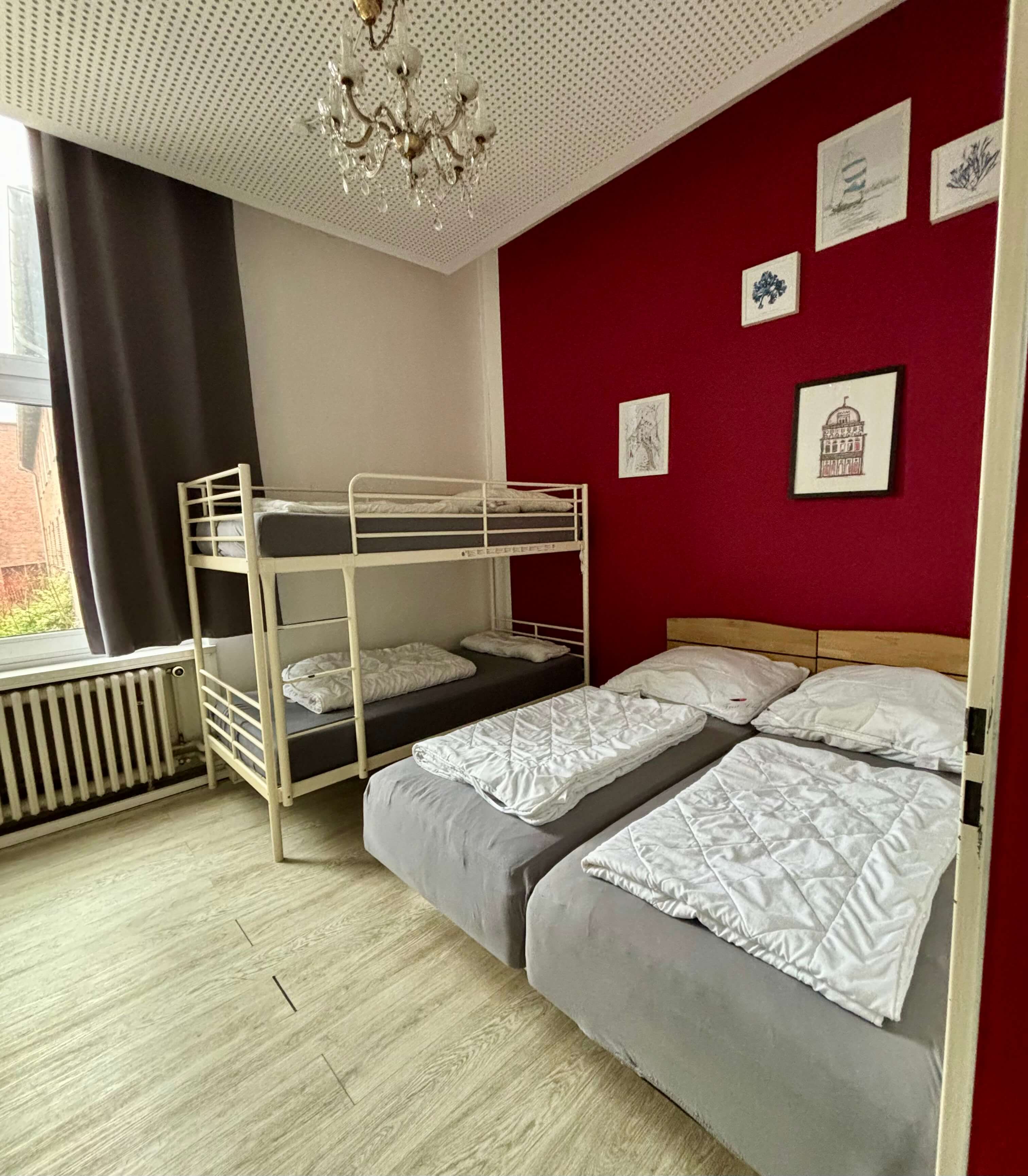 MonteurZimmer - https://flensbed.de/wp-content/uploads/2018/06/IMG_5560-300x225.jpeg - Flensbed Hostel & Boardinghouse