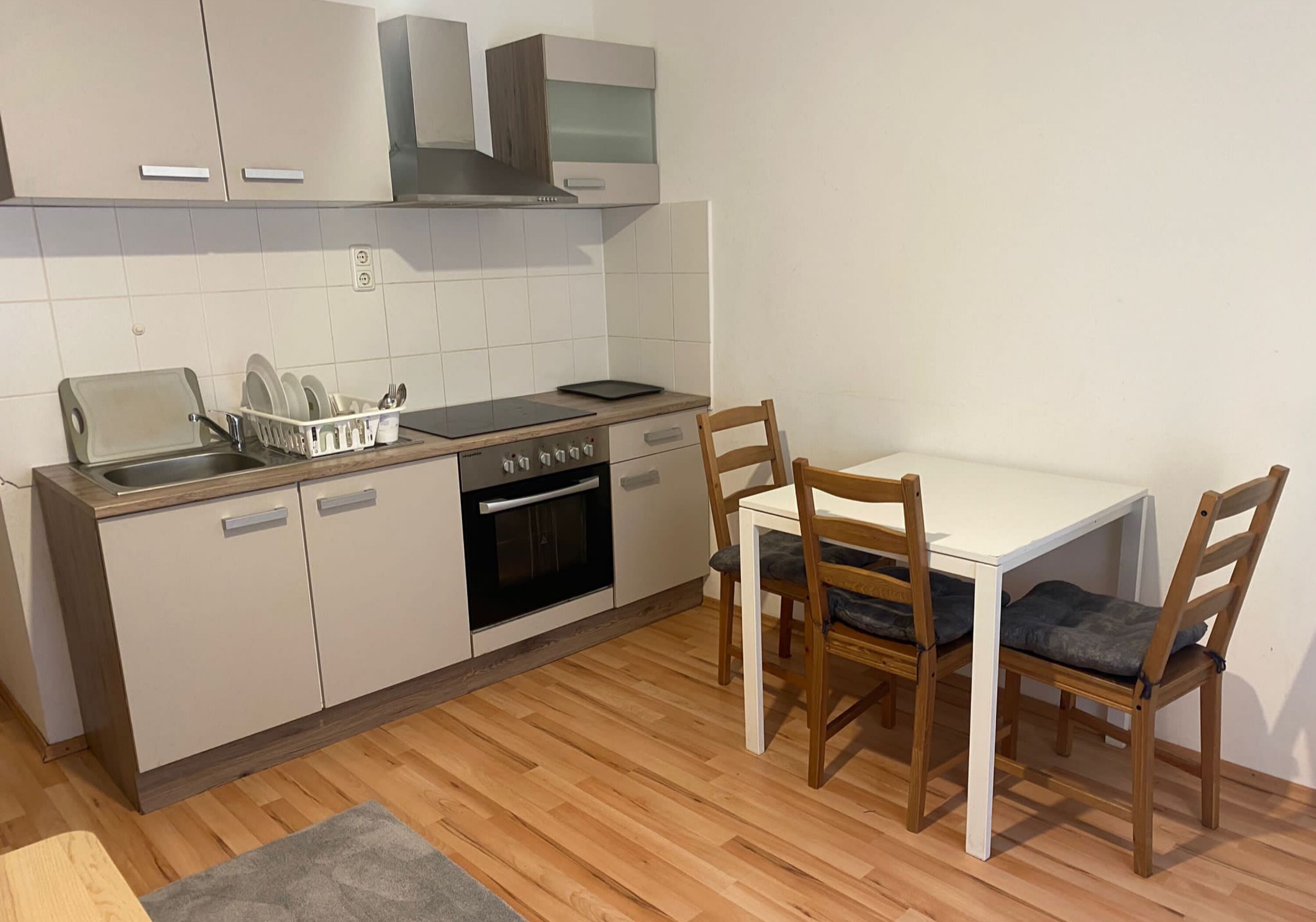 MonteurZimmer - Wohnung Farkas