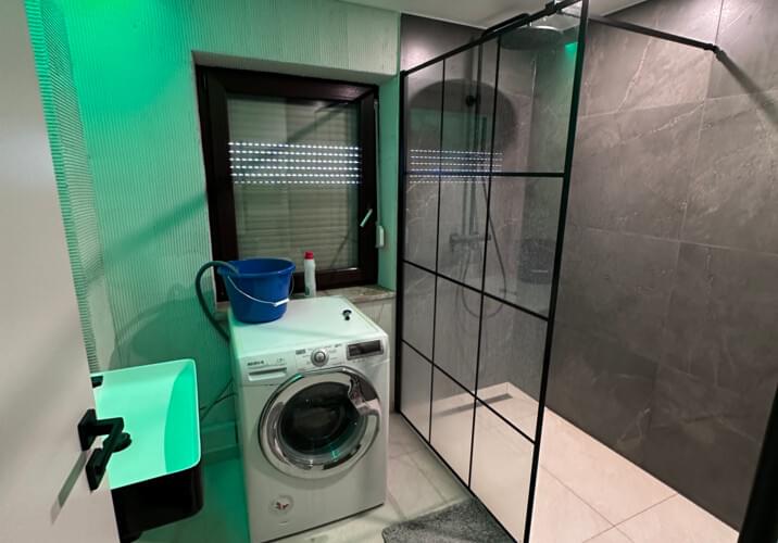MonteurZimmer - NEU SANIERTE WOHNUNG, PERFEKT FÜR MONTEURE
