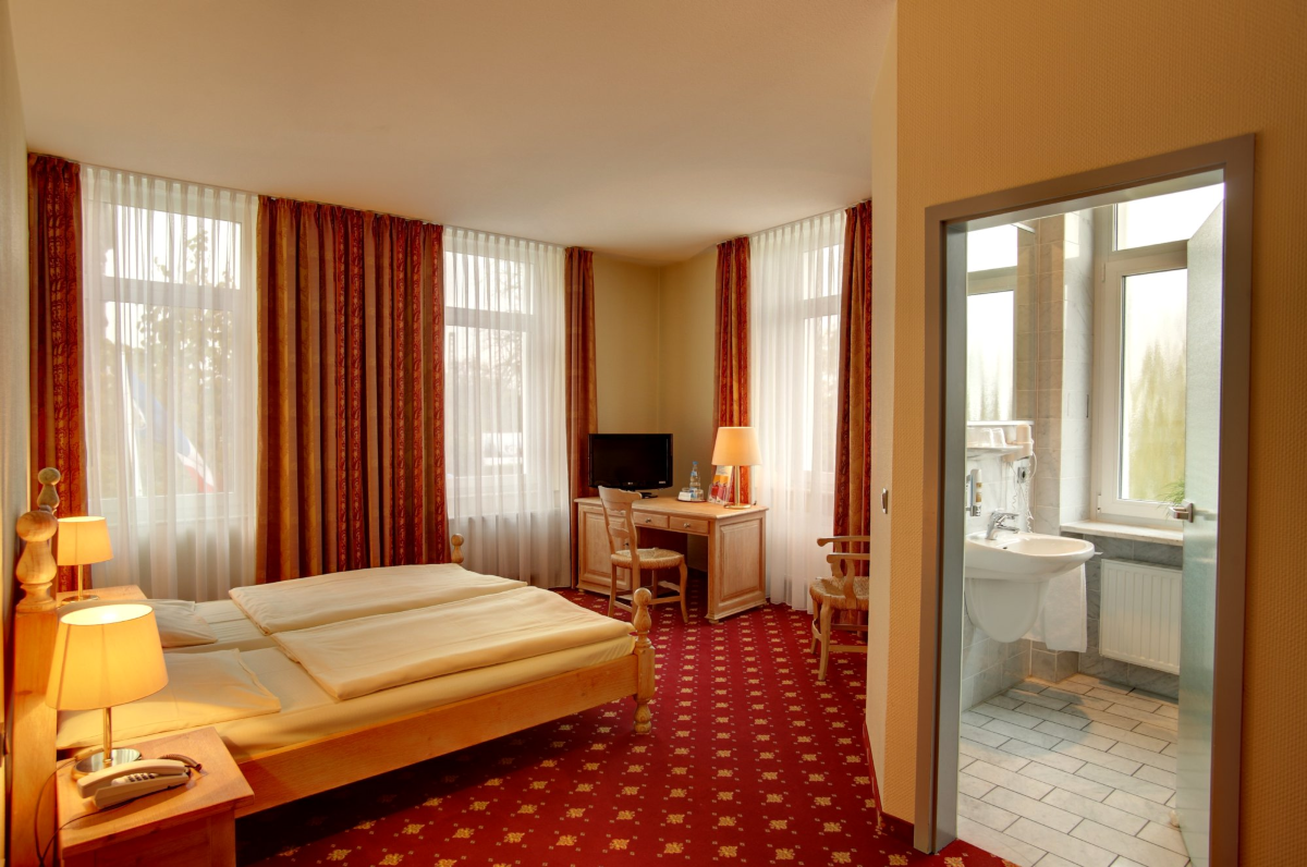 MonteurZimmer - Hotel Kronprinz