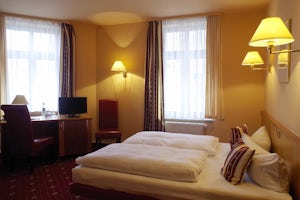 MonteurZimmer - Hotel Merseburger Hof