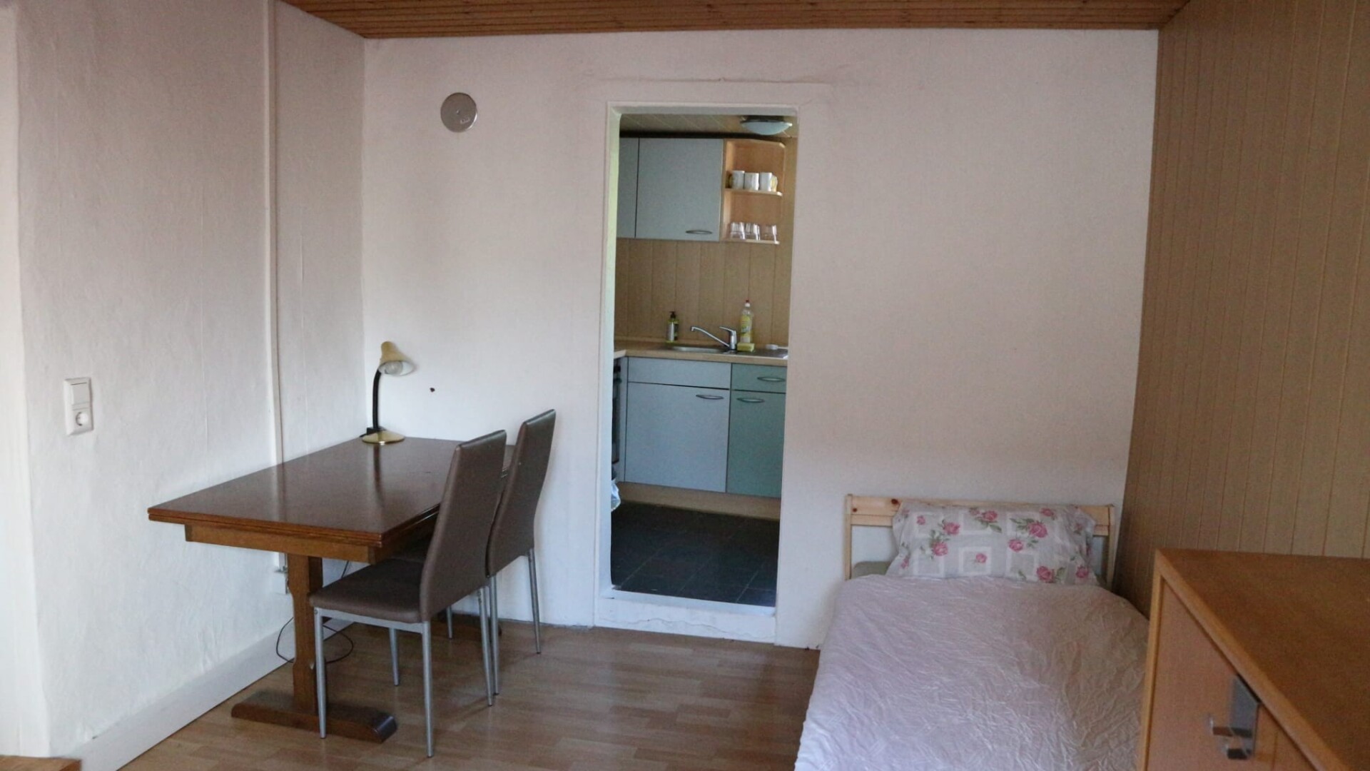 MonteurZimmer - Monteurswohnung oder einzelne Zimmer in Wendlingen am Neckar in 73240 Wendlingen am Neckar