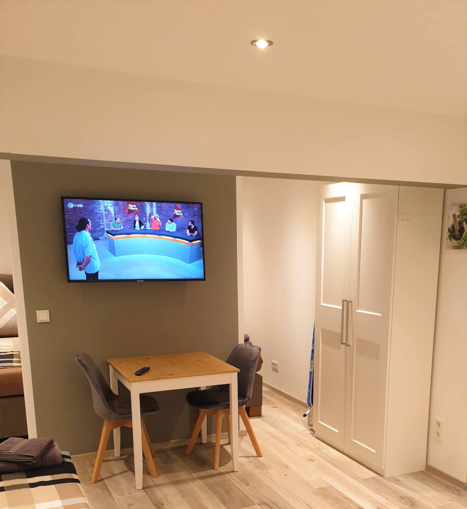 MonteurZimmer - Ferienwohnungen Auszeit Wohnungen in 53840 Troisdorf