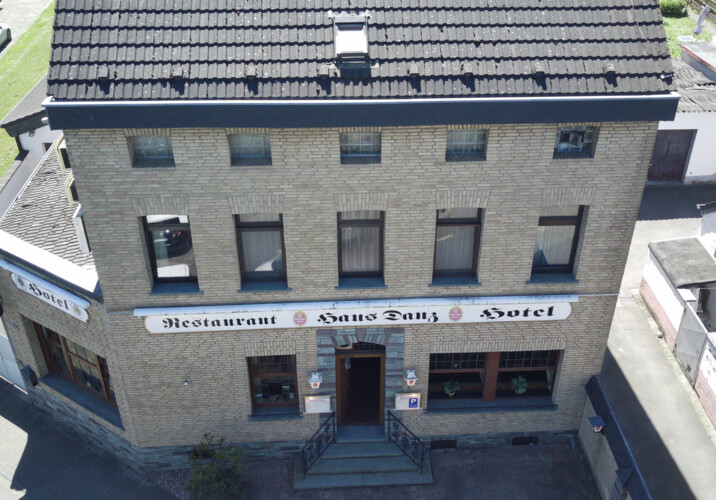 MonteurZimmer - Haus Danz Pension Hotel