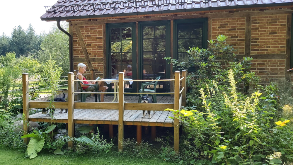 MonteurZimmer - Waldhof Stalder