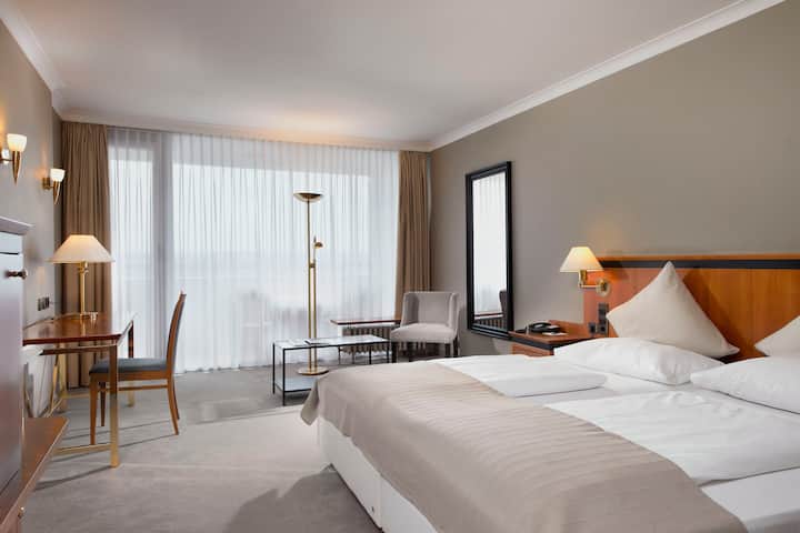 MonteurZimmer - Wyndham Garden Lahnstein Koblenz