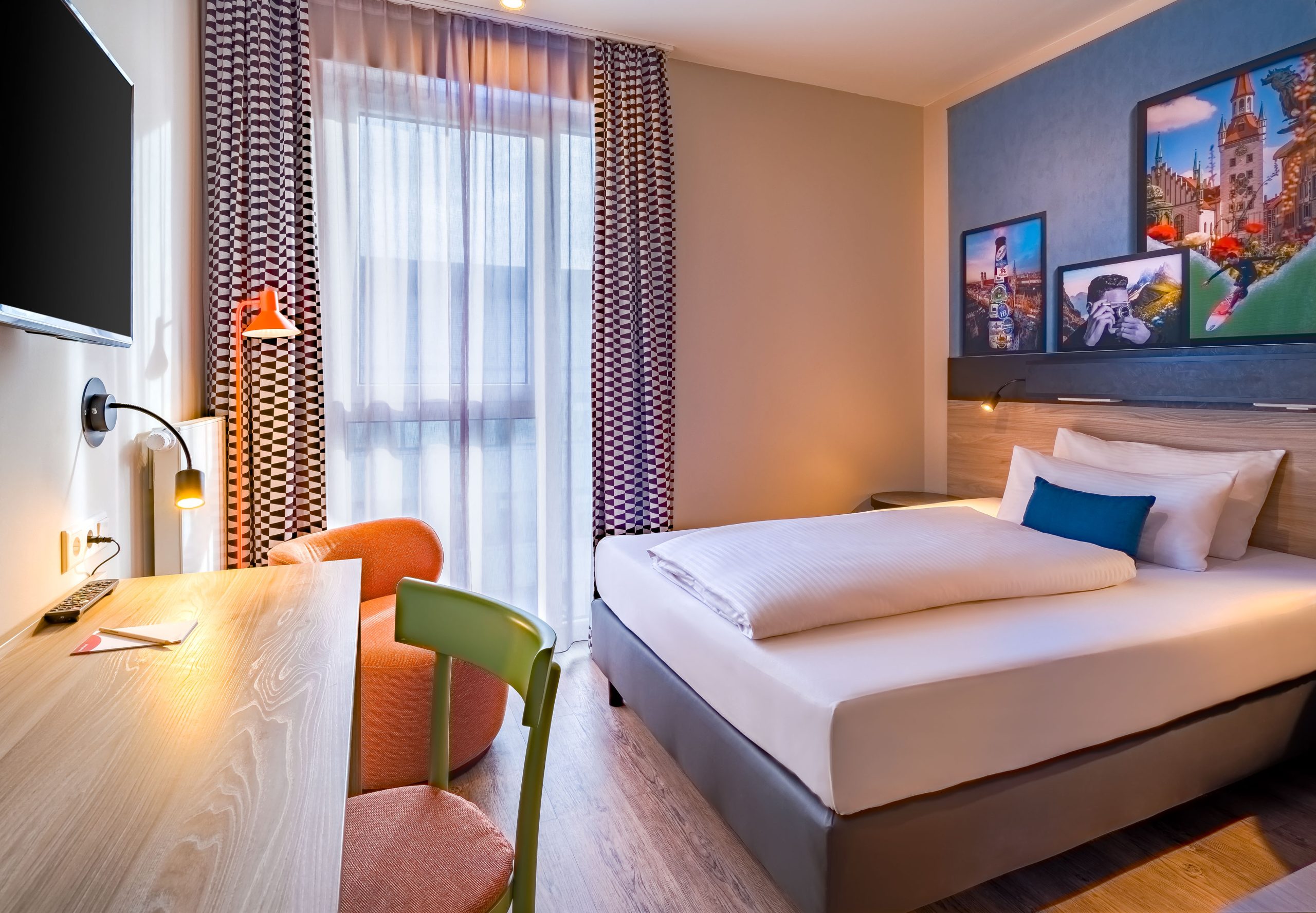MonteurZimmer - Ramada Encore by Wyndham Munich Messe