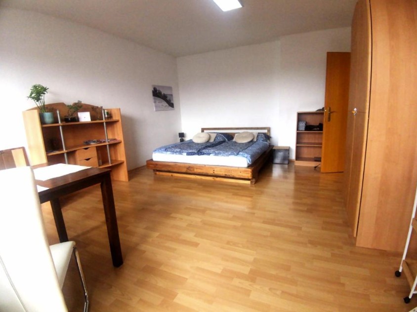 MonteurZimmer - Ute Pacher https://www.booking.com/Pulse-tjWLX1