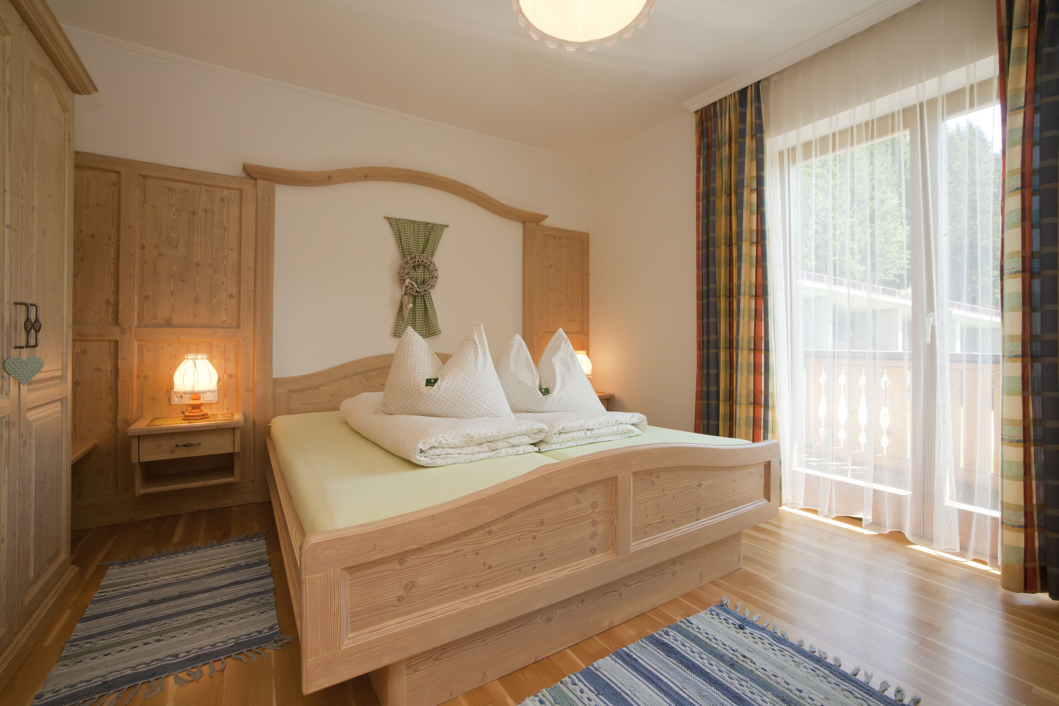 MonteurZimmer - Zimmer Ferienwohnung Enzian - Stembergerhof