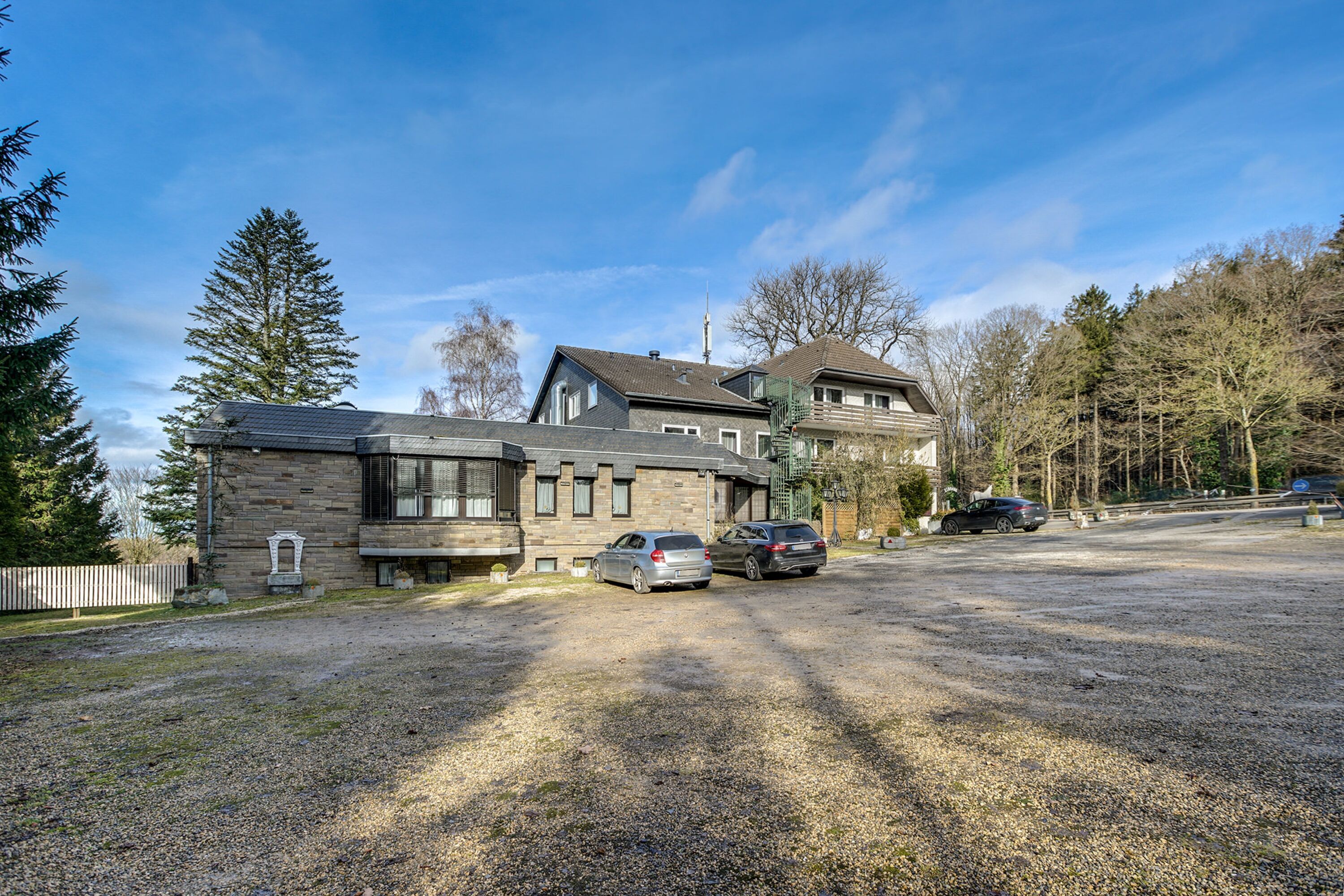 MonteurZimmer - Monteurhotel Relais Königsberg + Küche + WIFI + Parkplatz