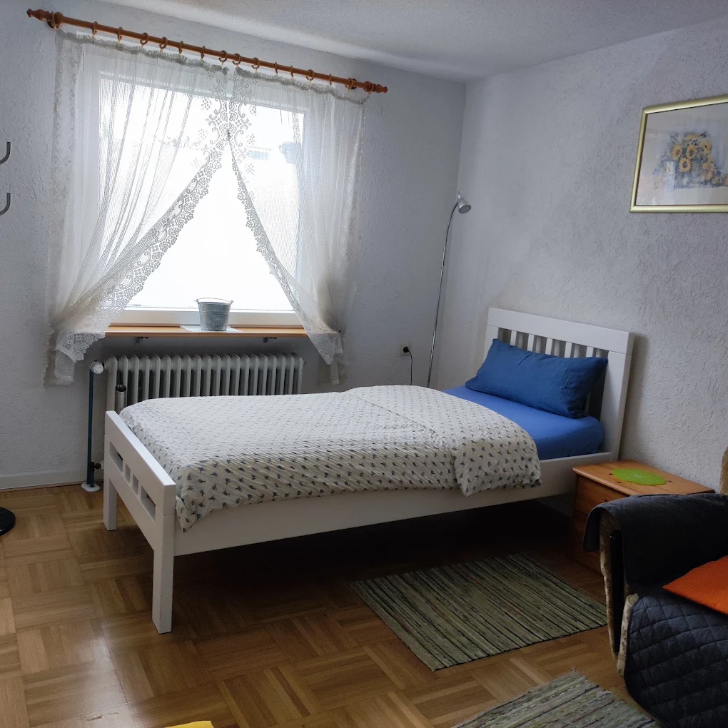 Monteur-Zimmer - Merzhausen - Zimmervermietung Freiburg-Haid