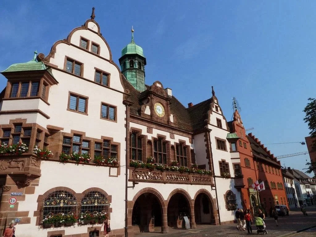 Monteur-Zimmer - Merzhausen - Apartment Osswald - Rathausplatz Freiburg