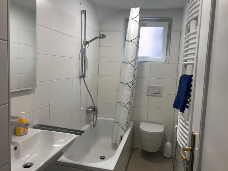 Monteur-Zimmer - Merzhausen - Ferienwohnung Freiburg City
