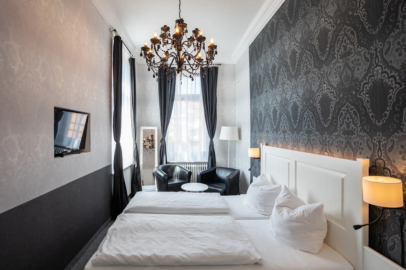 Monteur-Zimmer - Preis pro Nacht - Freiburg im Breisgau - Hotel/Restaurant Der Kaiser