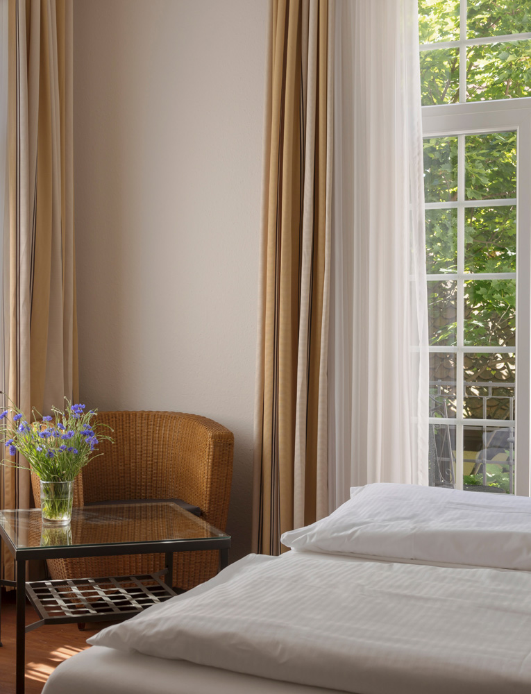 Monteur-Zimmer - Preis pro Nacht - Freiburg im Breisgau - Hotel Minerva