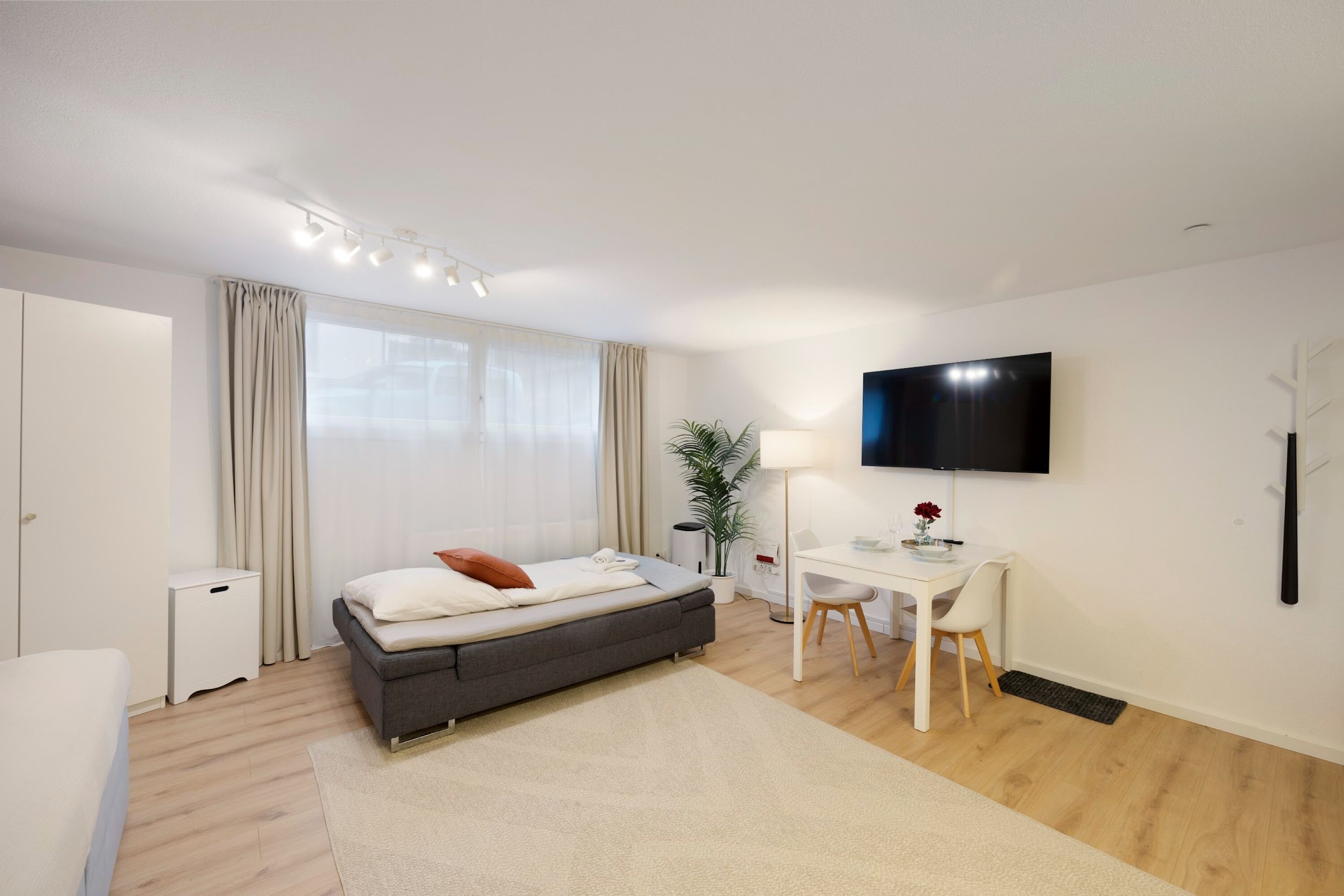 Monteur-Zimmer - Merzhausen - Studio-Apartments Dunantstraße