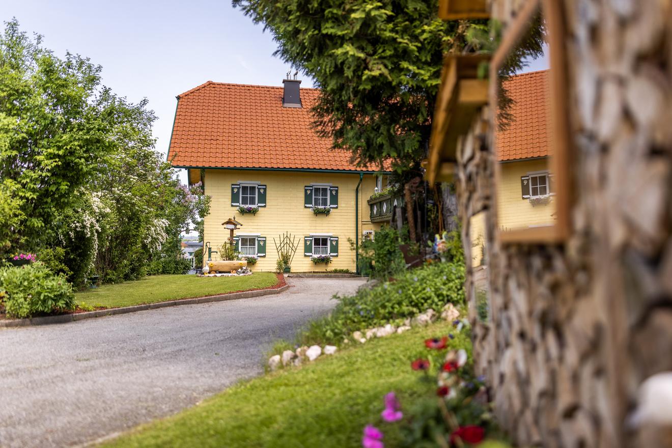 Monteur-Zimmer - Fernseher - Thalgau - Haus Aspacher