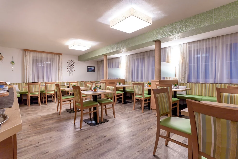 Monteur-Zimmer - Parkplatz: kostenlose Parkplätze in der Umgebung vorhanden - Salzburg - Pension Gstrein