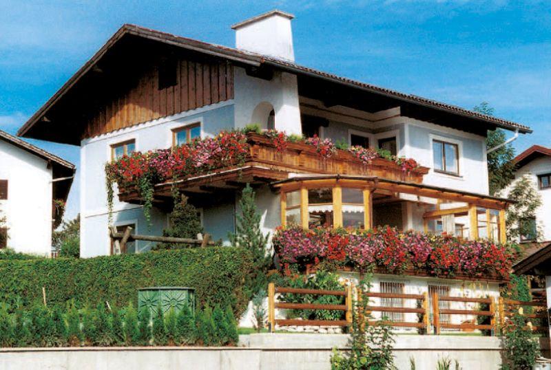 Monteur-Zimmer - Regau - Gästehaus Hudler