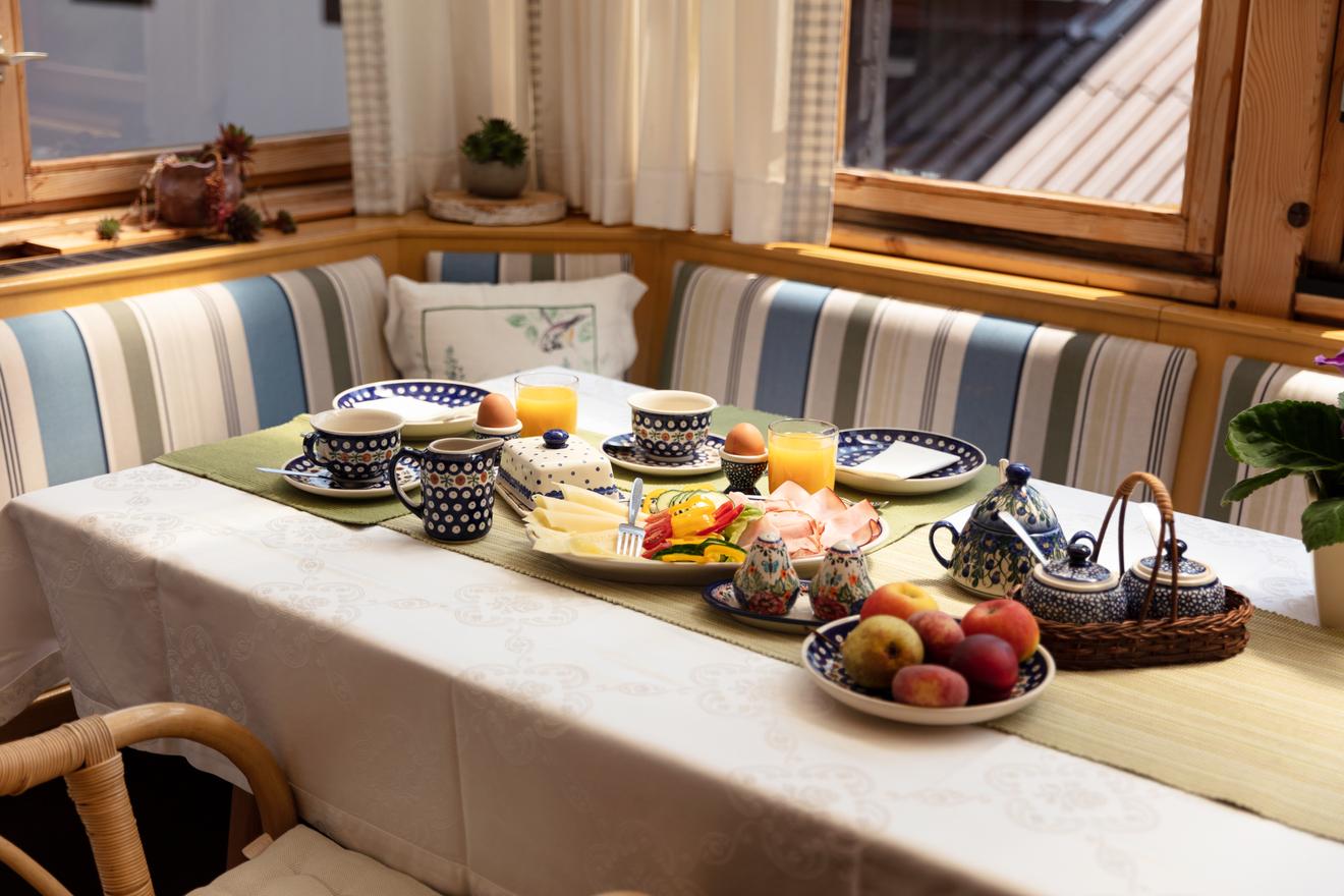 Monteur-Zimmer - Regau - Gästehaus Hudler