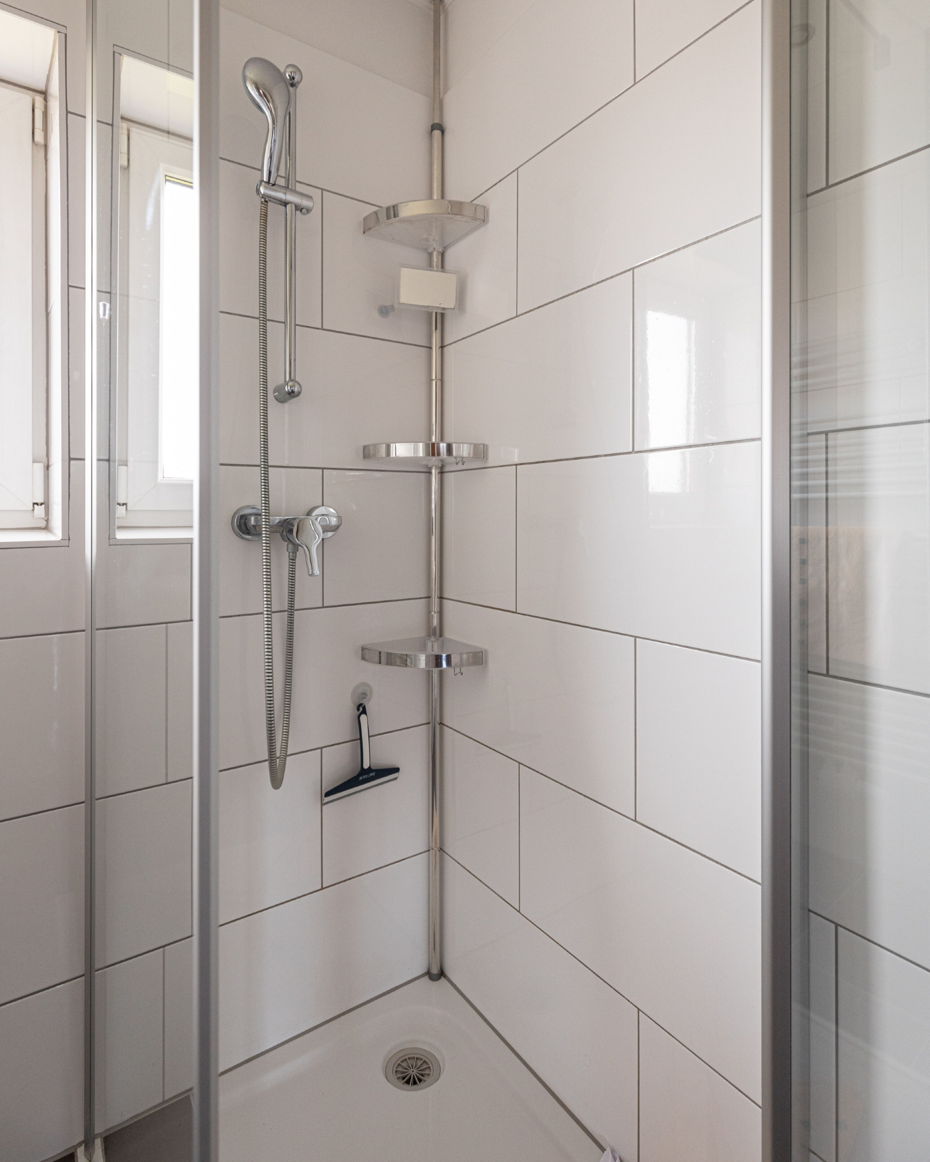 Monteur-Zimmer - Preis pro Nacht - Oberhofen am Irrsee - 80m² Wohnung in Salzburg