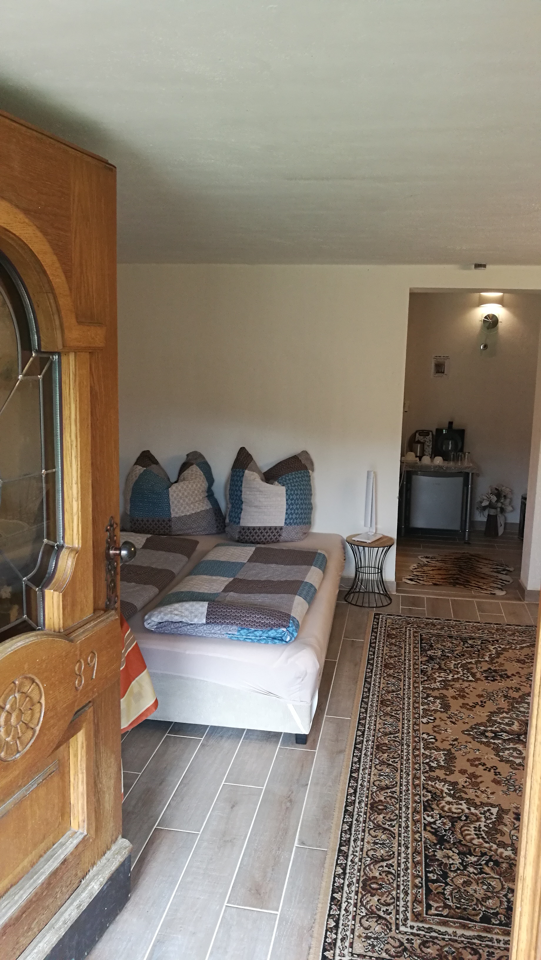 MonteurZimmer: Landstüberl(25m²)--Kellerstüberl---eigener Zugang - Landhaus Dersch