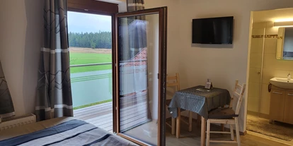 Monteur-Zimmer - Preis pro Nacht - Österreich - Landzimmer1(20m²)---Balkon---1.Stock - Landhaus Dersch