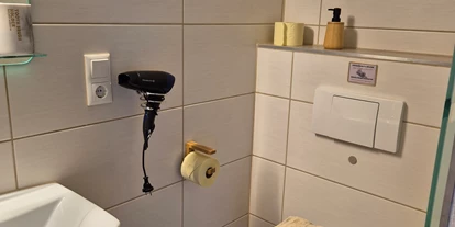 Monteur-Zimmer - Preis pro Nacht - Österreich - Landzimmer1(20m²)---Balkon---1.Stock - Landhaus Dersch