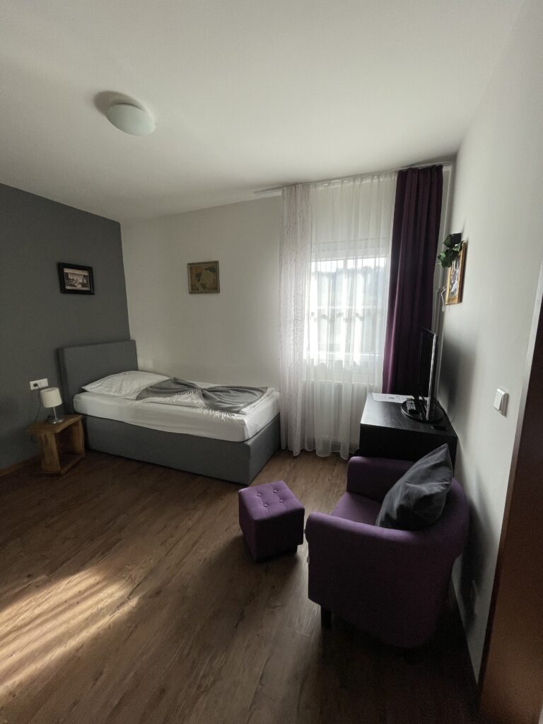 Monteur-Zimmer - Preis pro Nacht - Ebensee - Landgasthof Santner