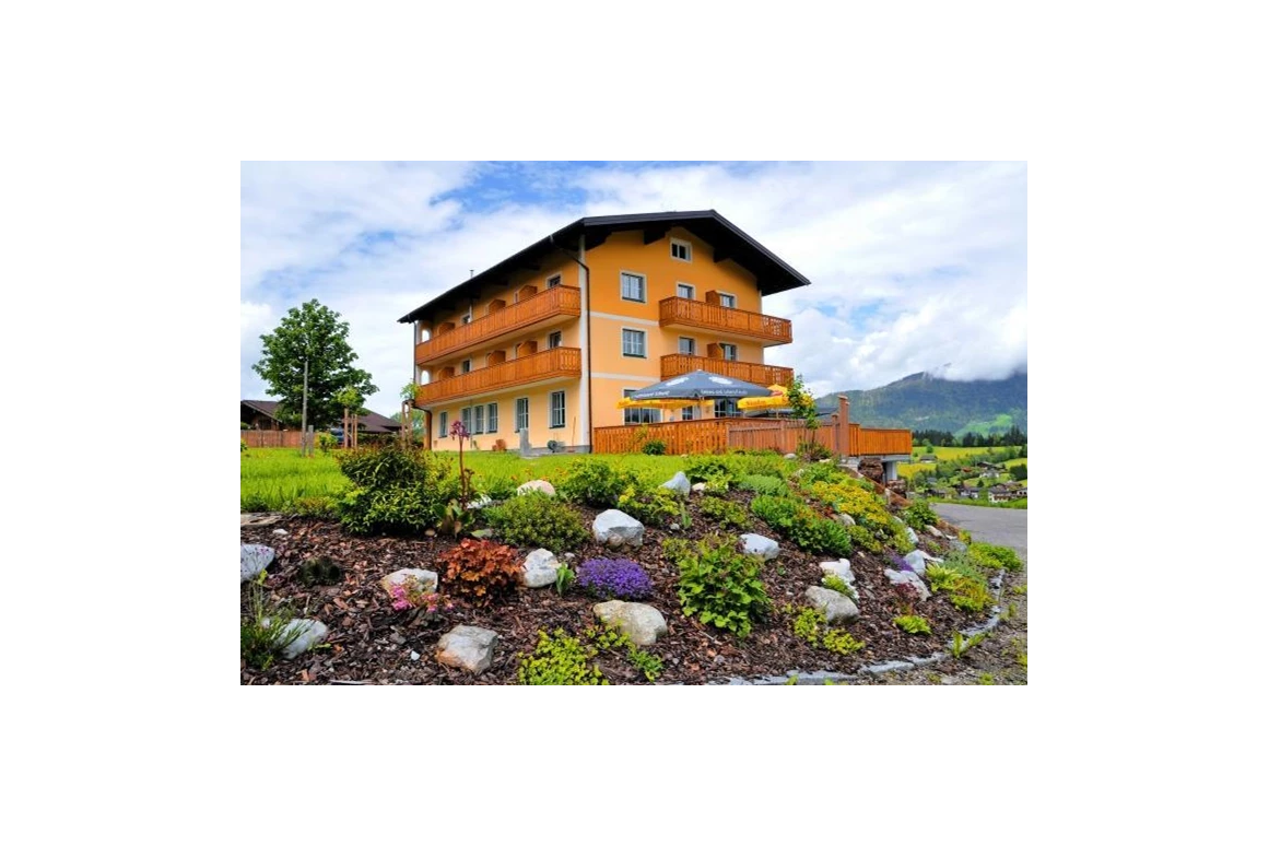 MonteurZimmer: Gästehaus - Gästehaus Abtenau