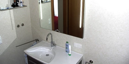 Monteur-Zimmer - Österreich - Bat mit Dusche und WC - Gästehaus Abtenau