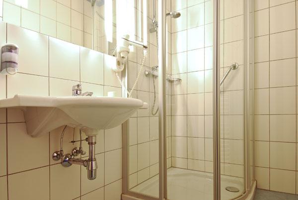 Monteur-Zimmer - Preis pro Nacht - Dorfgastein - Gasthof Weisses Rössl