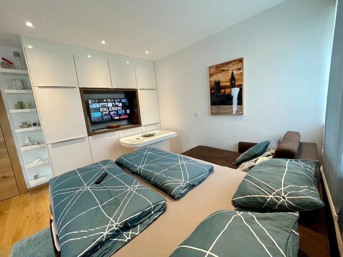 MonteurZimmer: Studio Hemetinger