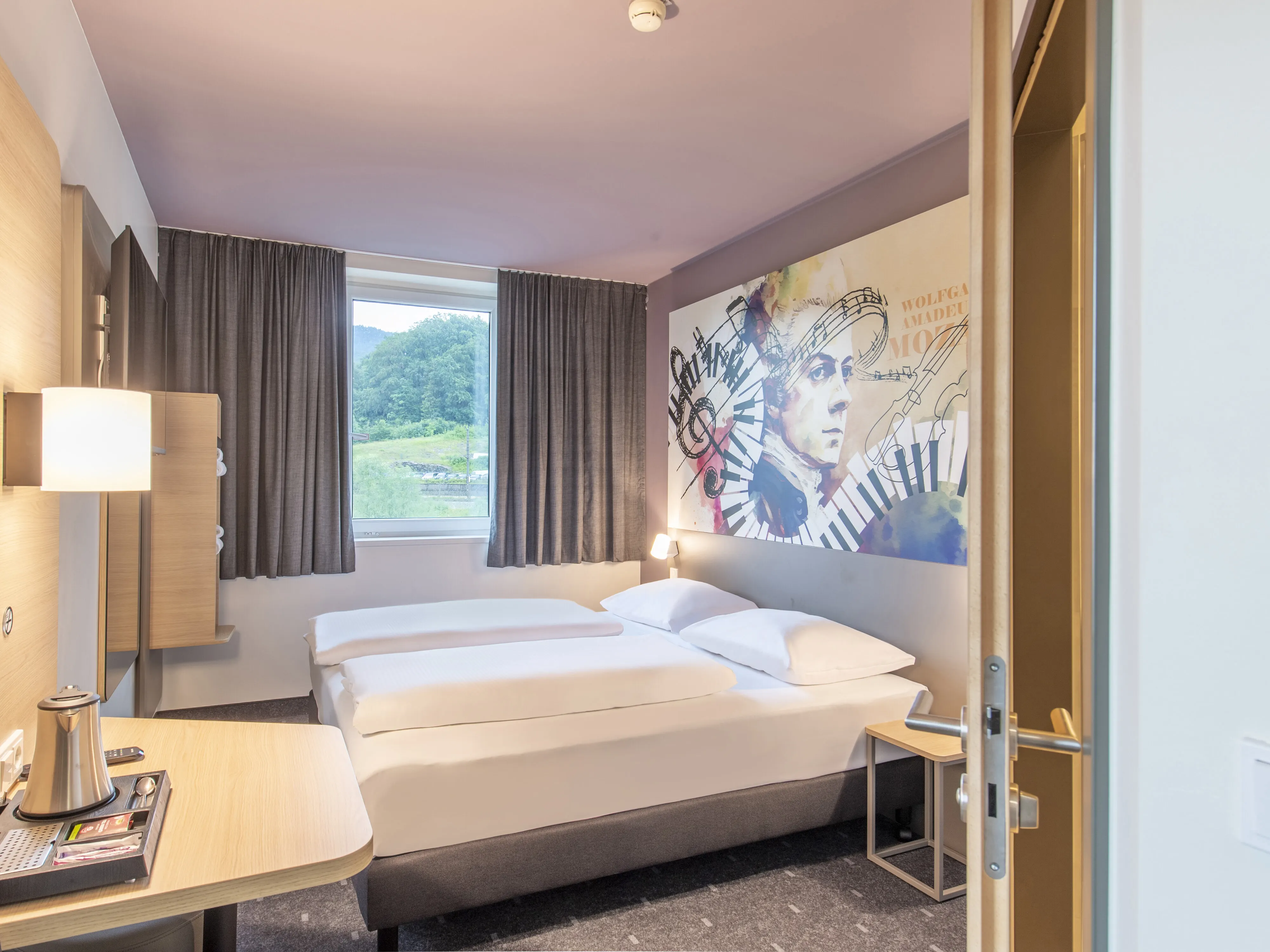 Monteur-Zimmer - Strobl - B&B HOTEL Salzburg-Süd