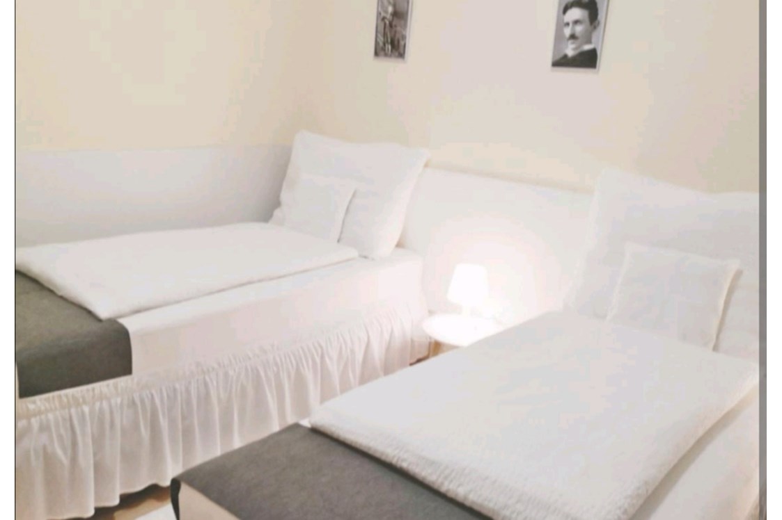 Monteur-Zimmer - Preis pro Nacht - Wien-Stadt - 1020 Wien Nordbahnstraße - getrennte Betten- sat tv - netflix - wifi