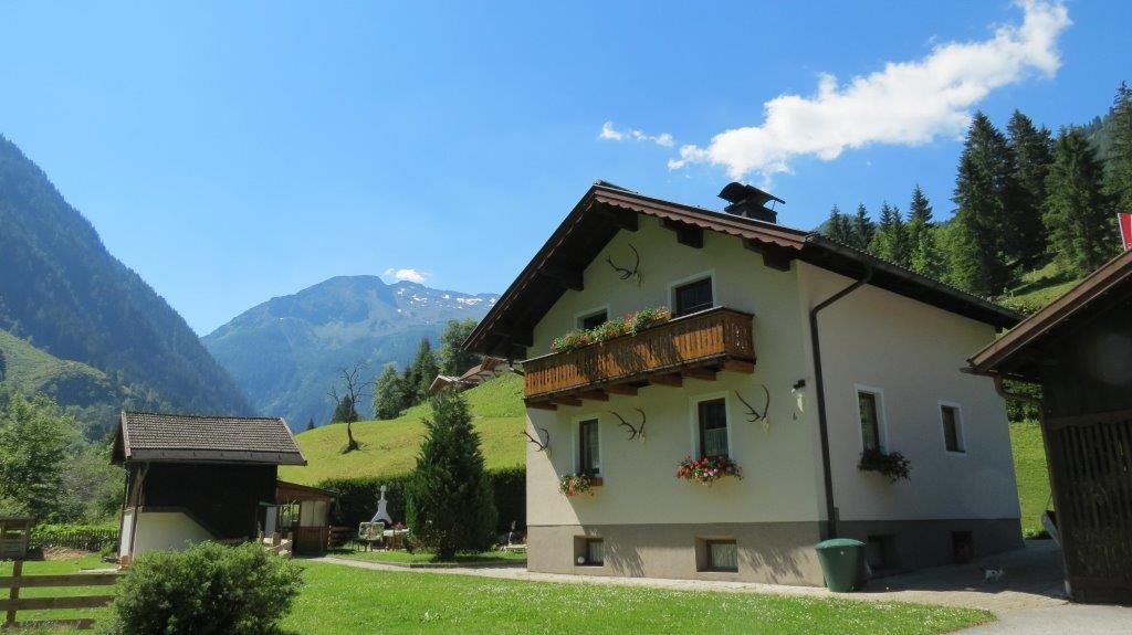 Monteur-Zimmer - Preis pro Nacht - Taxenbach - Chalet im Talschluss