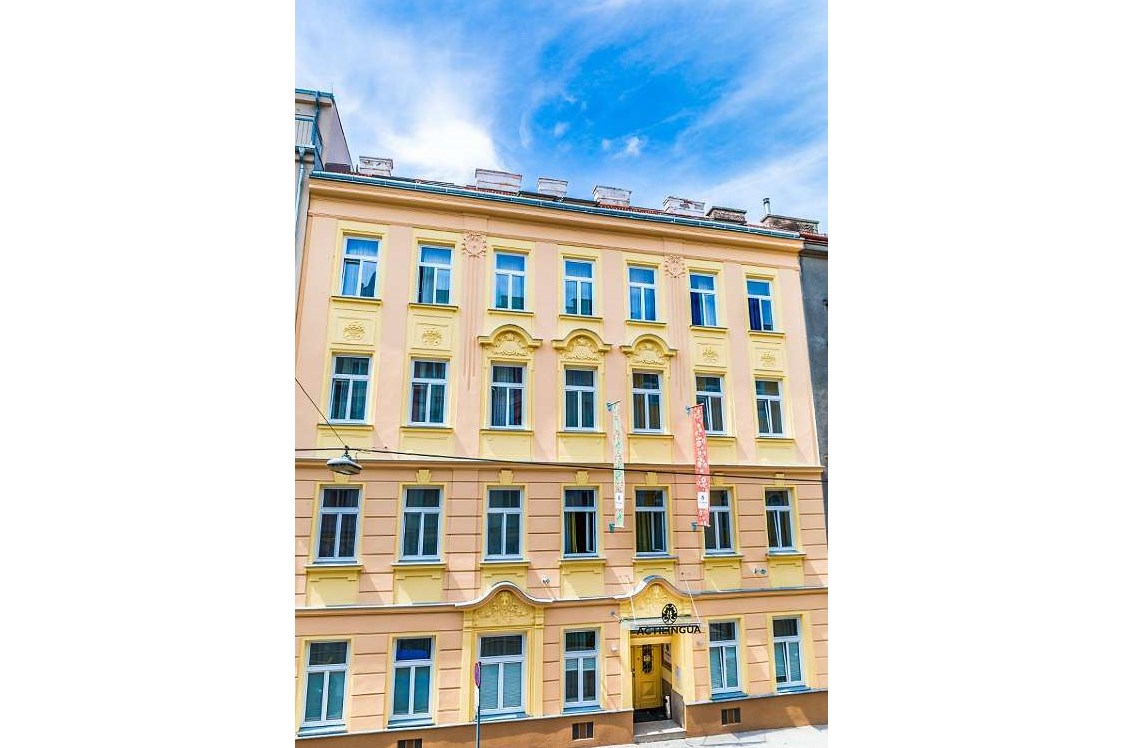 Monteur-Zimmer - Mödling - Apartment Top 5 mit 70 m2