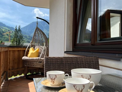 Monteur-Zimmer - Österreich - Balkon  Frauenmantel und Enzian Appartement - Ferienhaus Höllwart