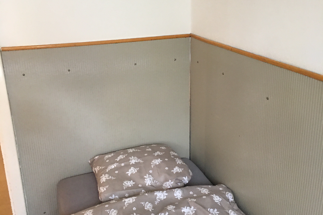 Monteur-Zimmer - Bruck an der Leitha - Monteurzimmer Lindenbauergasse auch Meldezettel möglich