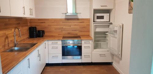 Monteur-Zimmer - WIFI / Internet - Region Zell am See - Apartment "Hirsch" - Chalet Charlotte Apartments