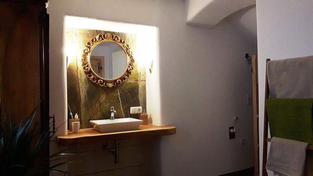 Monteur-Zimmer - Grades - Ferienwohnung am Leisnitzbach