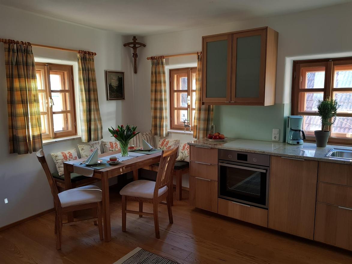 Monteur-Zimmer - Grades - Ferienwohnung am Leisnitzbach