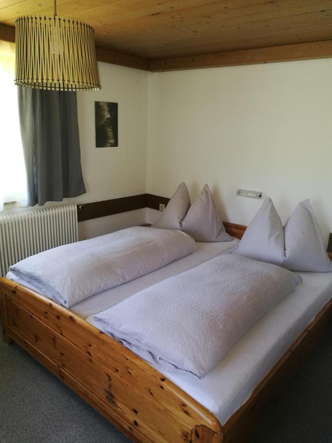 MonteurZimmer: Pension Sonneck