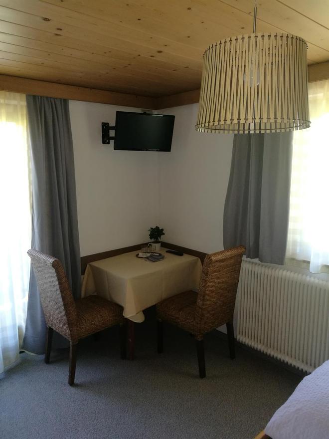 MonteurZimmer: Pension Sonneck