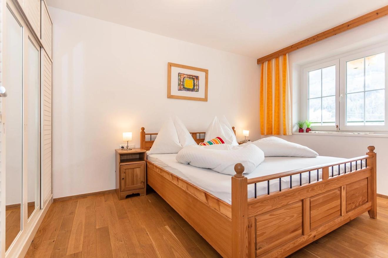 Monteur-Zimmer - Parkplatz: kostenlose Parkplätze in der Umgebung vorhanden - Salzburg - Haus Garten an der Sonne