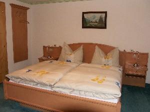 Monteur-Zimmer - St. Johann in Tirol - Privatzimmer Deutinger