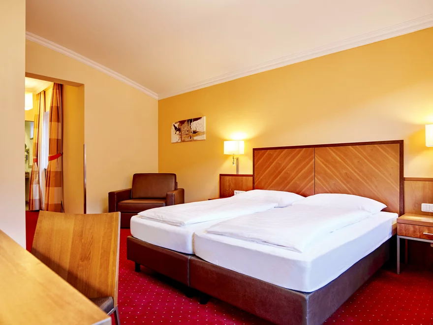 Monteur-Zimmer - Preis pro Nacht - Eggelsberg - Hotel Villa Ceconi