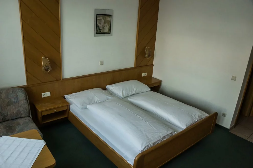 Monteur-Zimmer - Preis pro Nacht - Eggelsberg - Gasthof Winkler Langwied