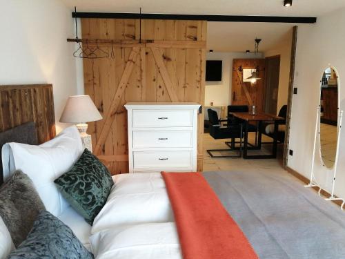 Monteur-Zimmer - Preis pro Nacht - Oberhofen am Irrsee - Roiderhof Irrsee